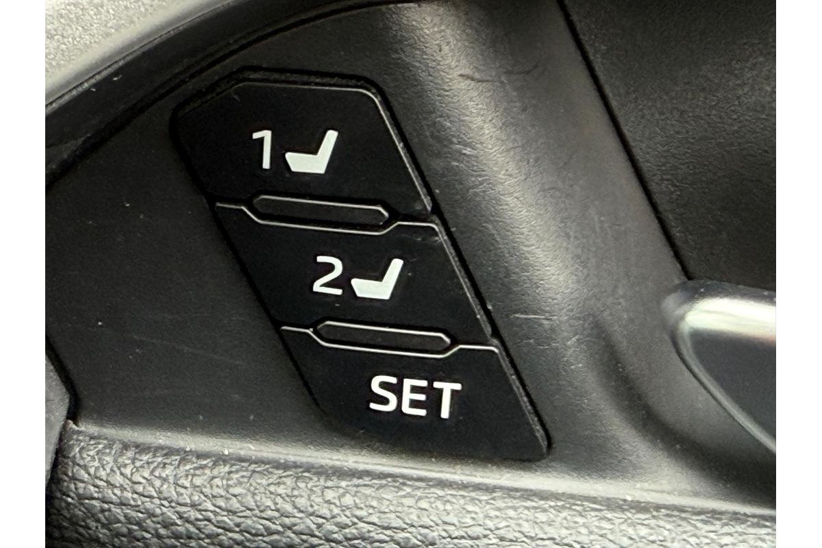 2022 Toyota RAV4 Cruiser AXAH54R