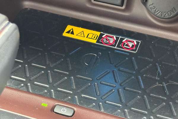 2022 Toyota RAV4 Cruiser AXAH54R