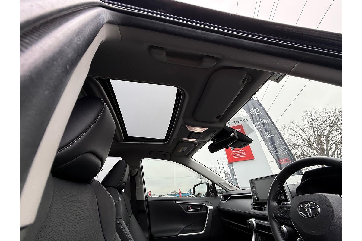 2022 Toyota RAV4 Cruiser AXAH54R