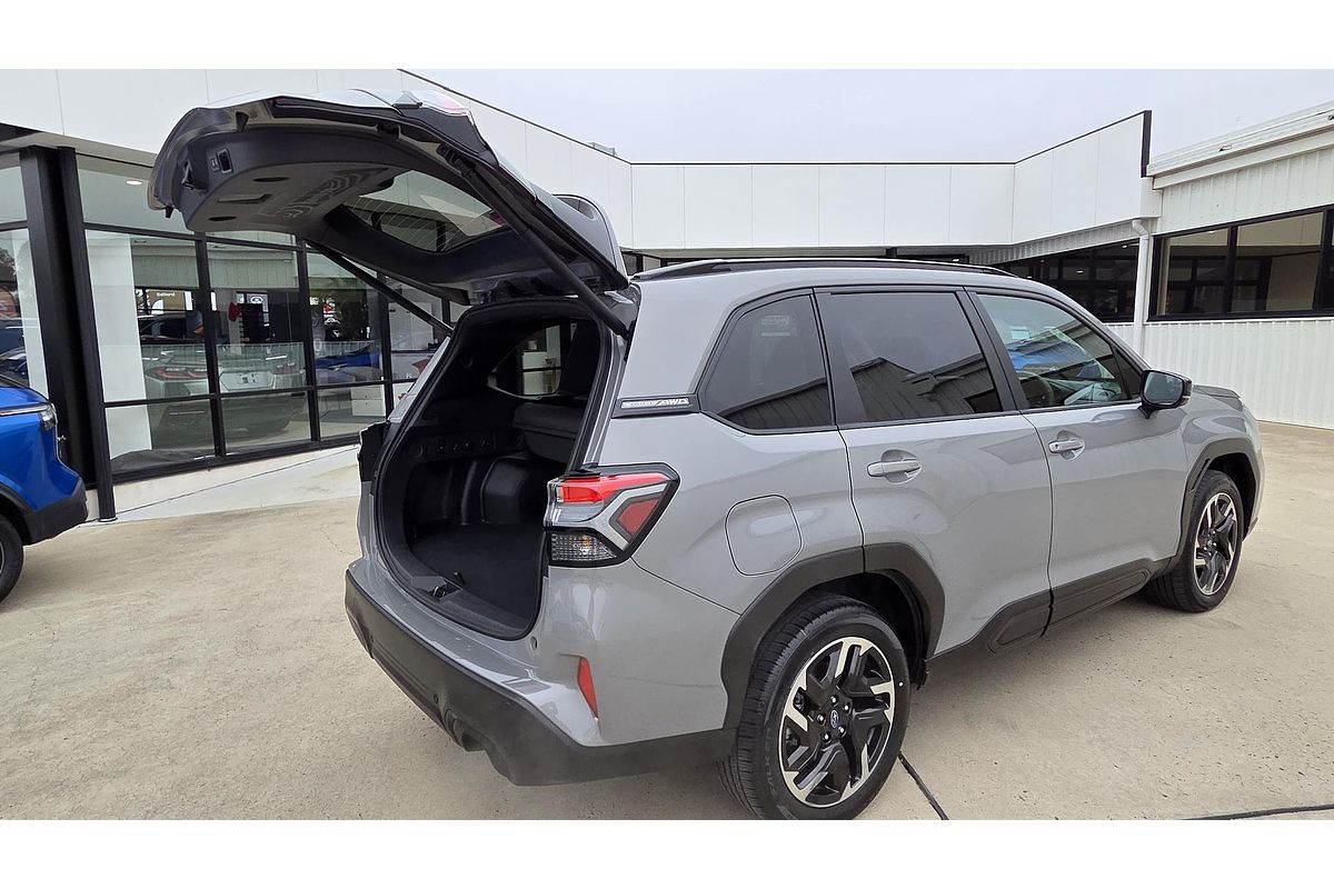 2025 Subaru Forester Touring S6