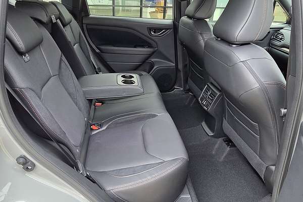 2025 Subaru Forester Touring S6