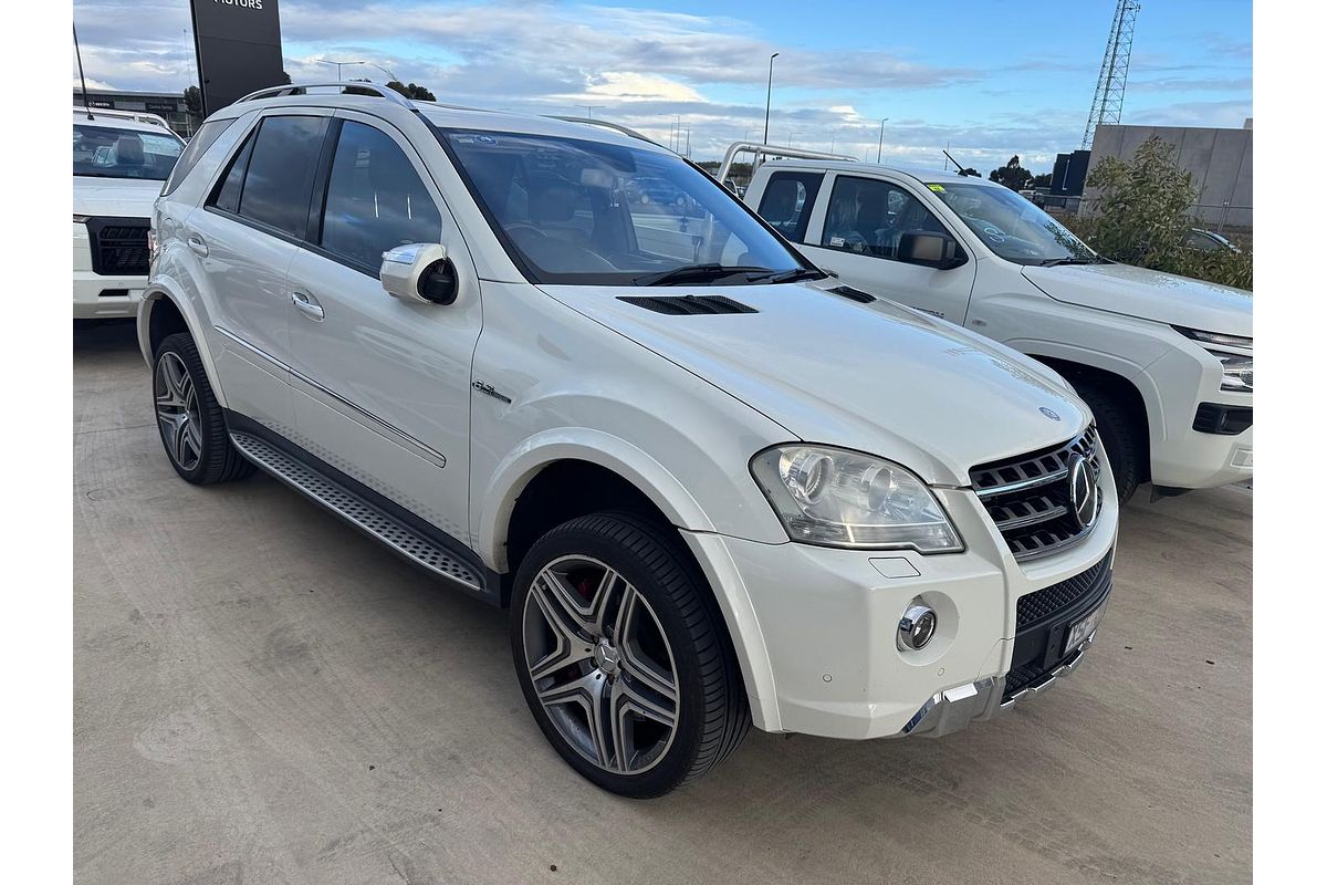2010 Mercedes-Benz M-Class ML63 AMG W164