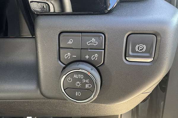 2025 Chevrolet Silverado HD LTZ Premium W/Tech Pack T1 4X4