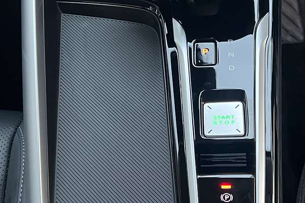 2025 MG ZS Essence Hybrid+ ZS32