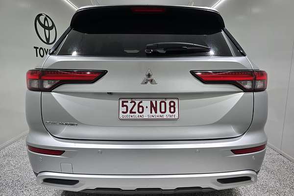 2023 Mitsubishi Outlander LS ZM