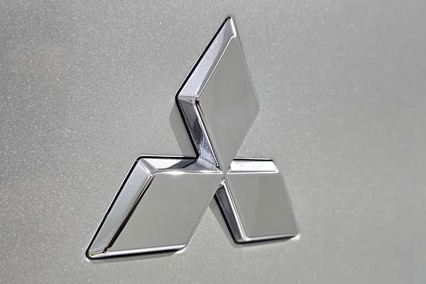 2023 Mitsubishi Outlander LS ZM