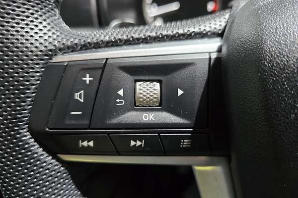 2023 Mitsubishi Outlander LS ZM