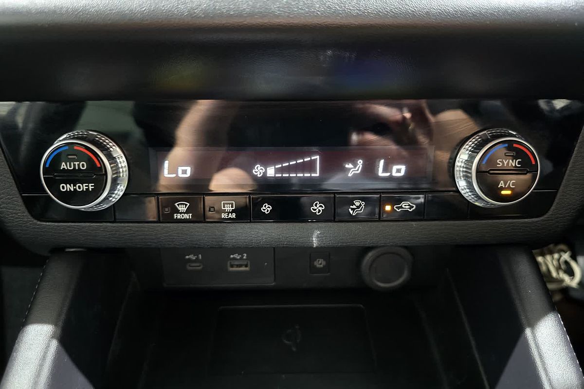 2023 Mitsubishi Outlander LS ZM