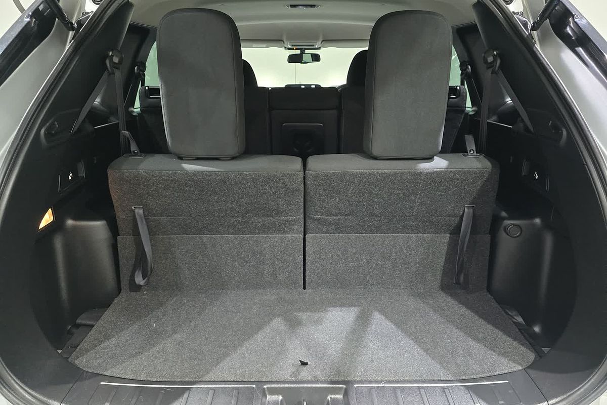 2023 Mitsubishi Outlander LS ZM