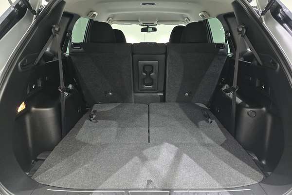 2023 Mitsubishi Outlander LS ZM