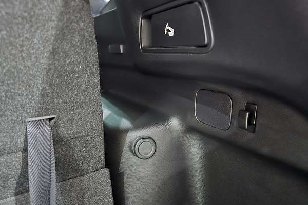 2023 Mitsubishi Outlander LS ZM