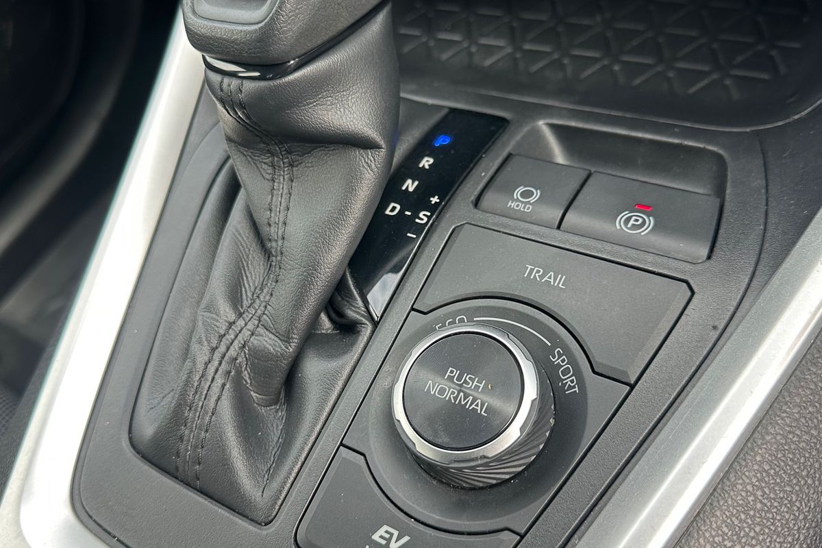 2022 Toyota RAV4 GX AXAH54R