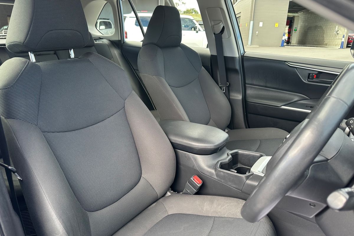 2022 Toyota RAV4 GX AXAH54R