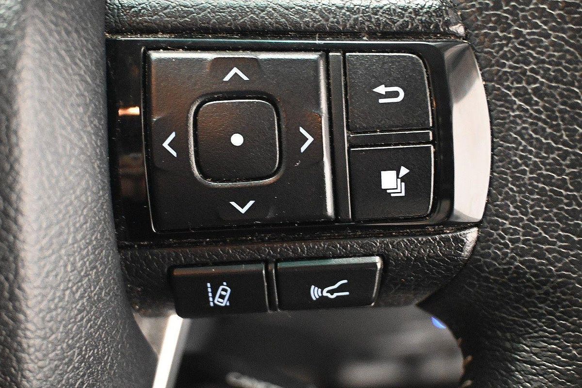 2020 Toyota Hilux SR5 GUN126R 4X4