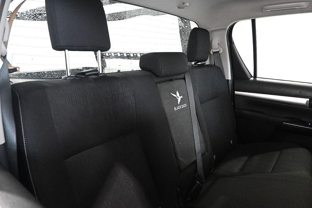 2020 Toyota Hilux SR5 GUN126R 4X4