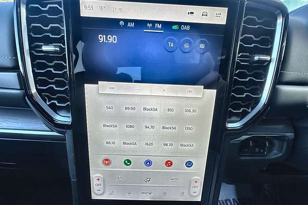 2025 Ford Ranger Platinum 4X4 3.0L