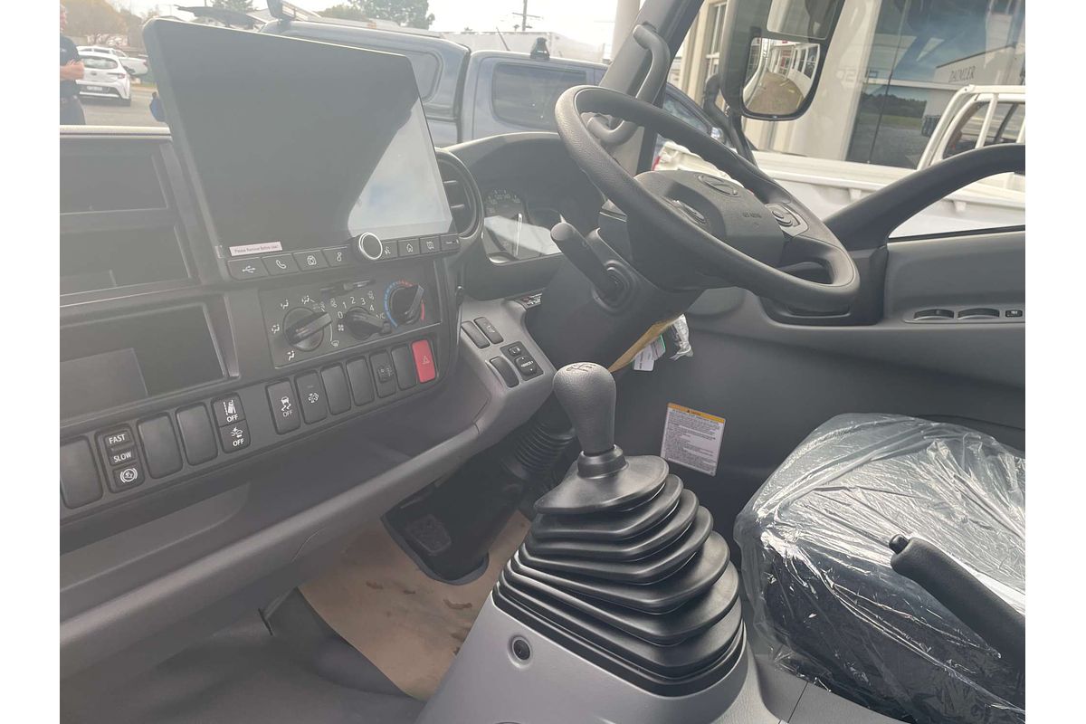 2025 Hino 300 Series 617 4x2