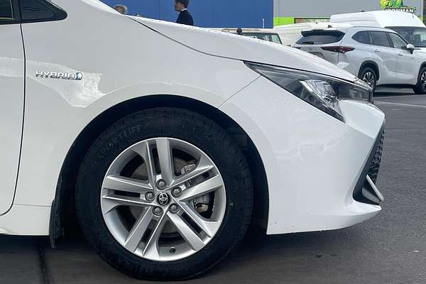 2022 Toyota Corolla Ascent Sport Hybrid ZWE211R