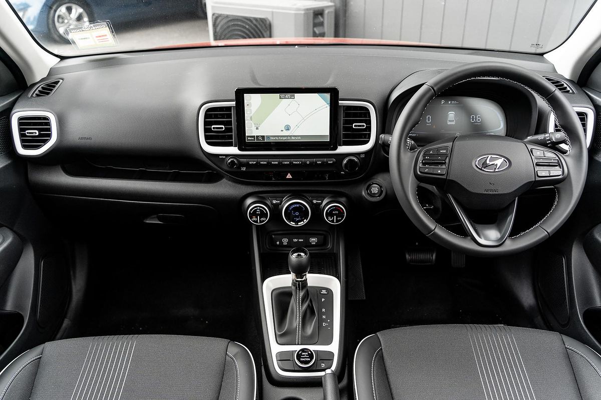2025 Hyundai Venue Elite QX.V5