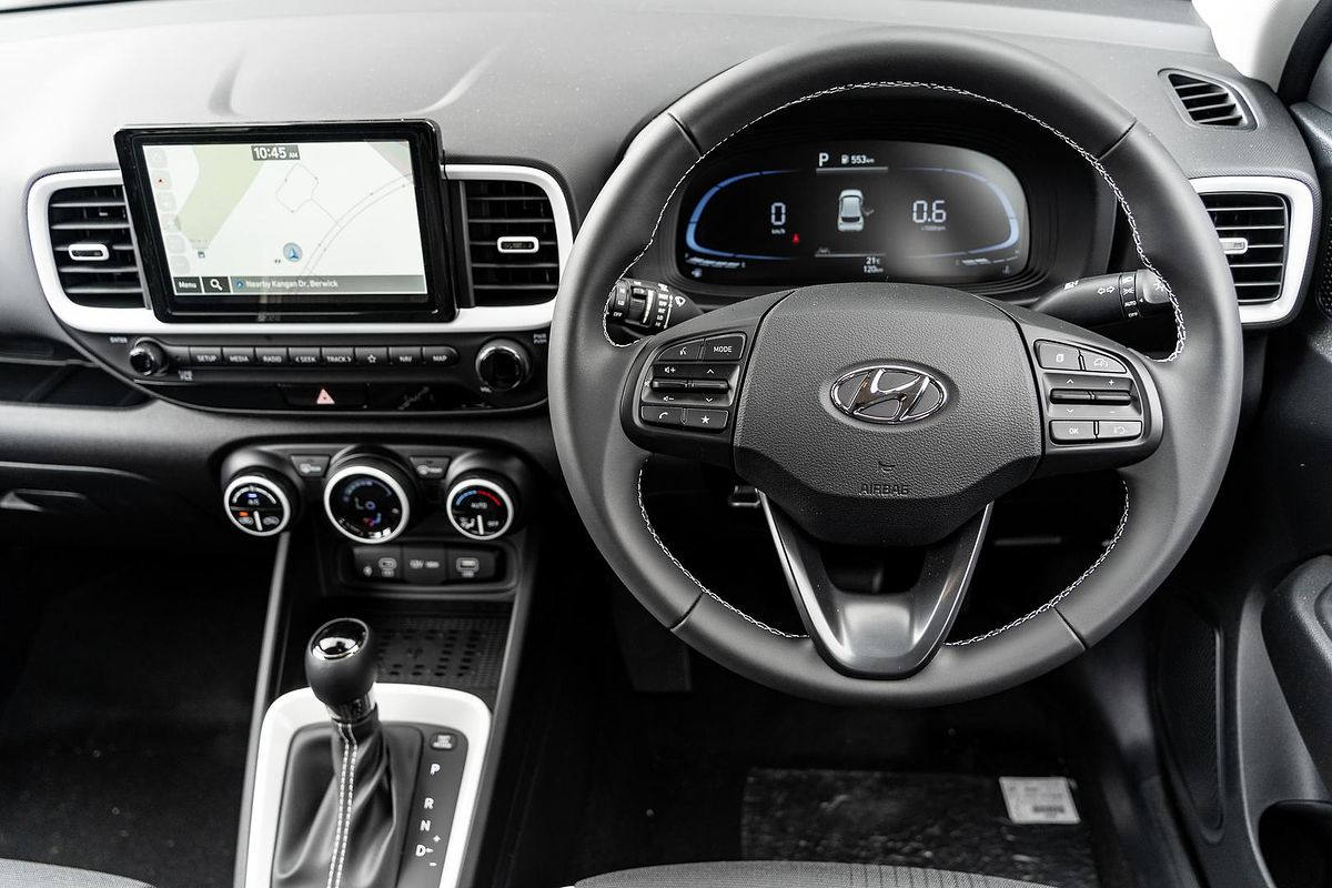2025 Hyundai Venue Elite QX.V5
