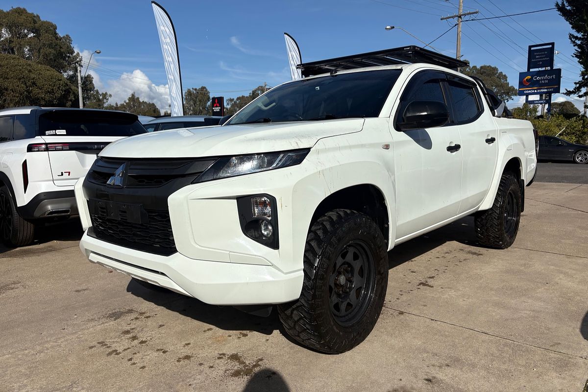2019 Mitsubishi Triton GLX+ MR 4X4