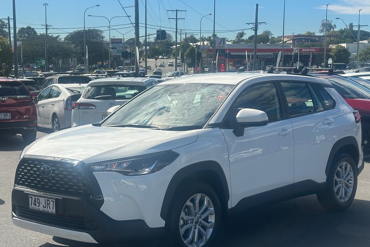 2024 Toyota Corolla Cross GX