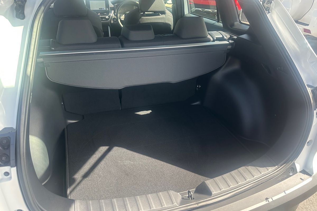 2024 Toyota Corolla Cross GX