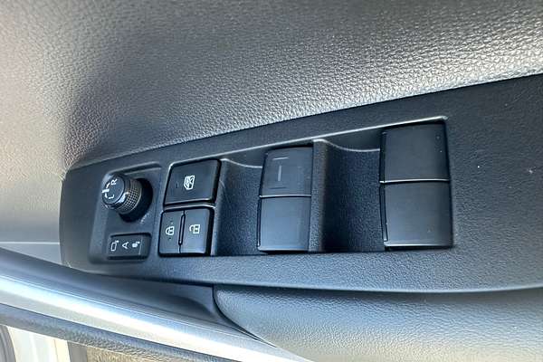 2024 Toyota Corolla Cross GX