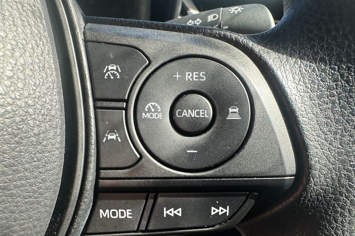 2024 Toyota Corolla Cross GX