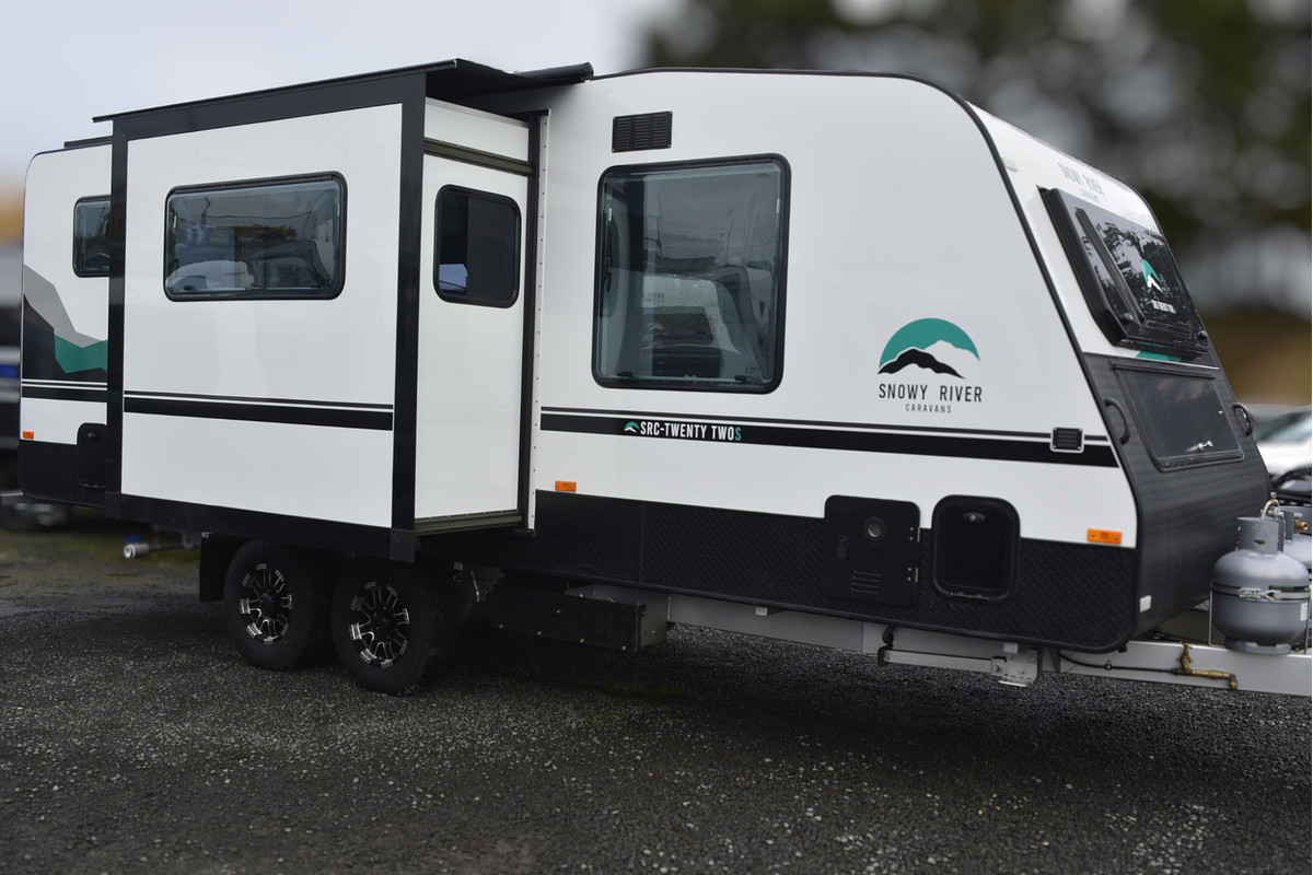 2025 Snowy River SRC22 Slider