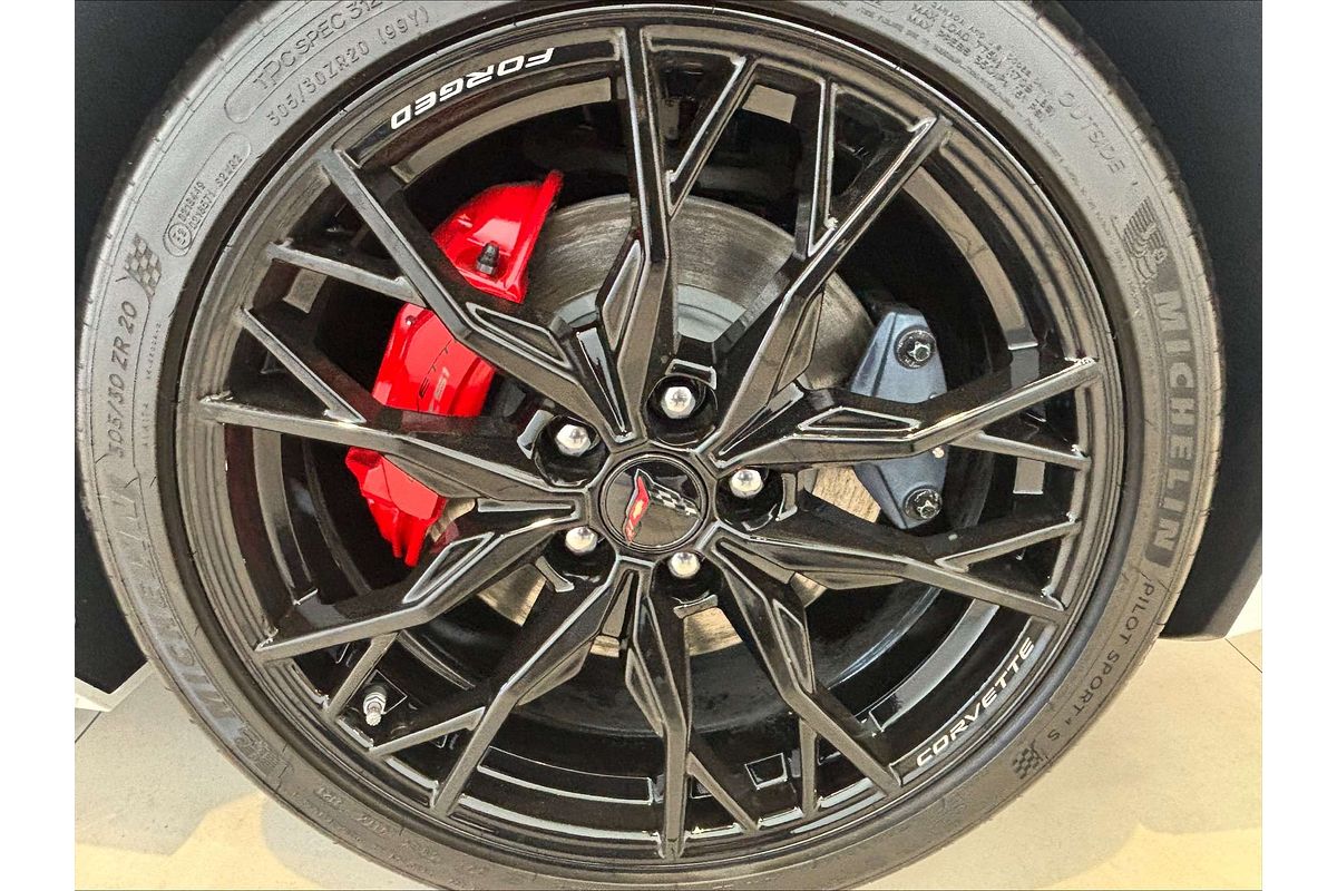 2024 Chevrolet Corvette Stingray 2LT C8