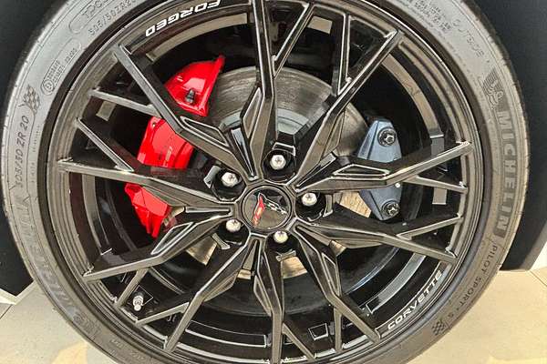 2024 Chevrolet Corvette Stingray 2LT C8