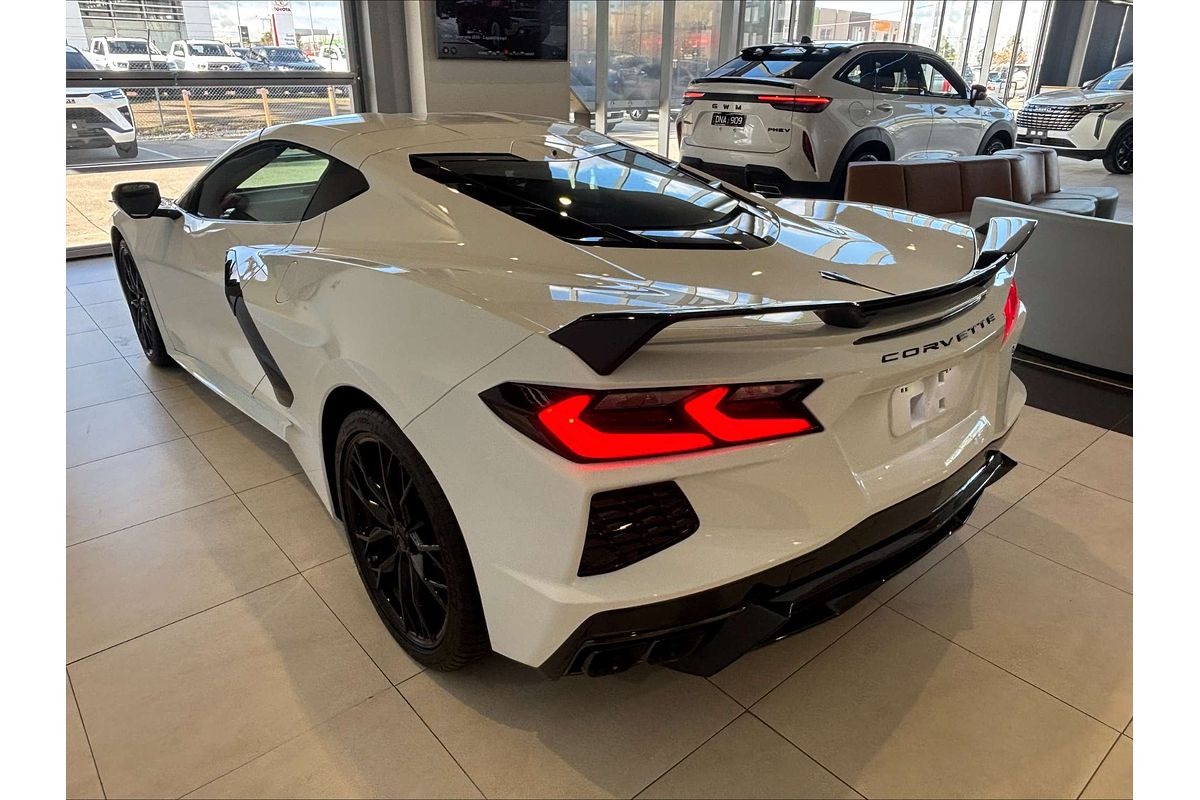 2024 Chevrolet Corvette Stingray 2LT C8