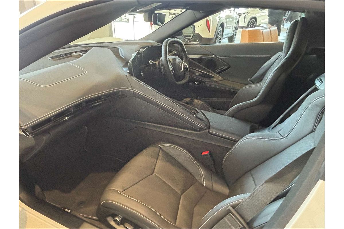 2024 Chevrolet Corvette Stingray 2LT C8