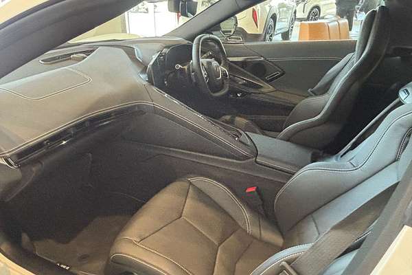 2024 Chevrolet Corvette Stingray 2LT C8