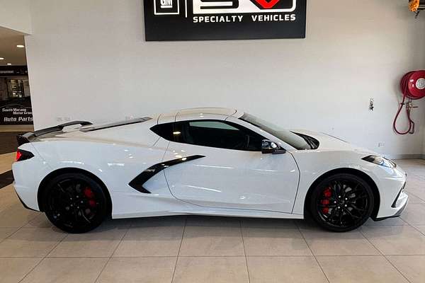 2024 Chevrolet Corvette Stingray 2LT C8
