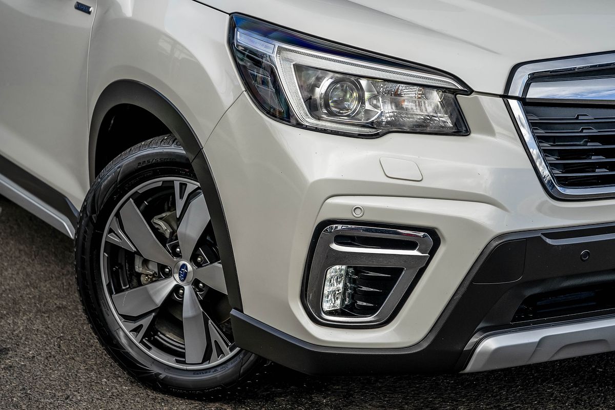 2020 Subaru Forester Hybrid S S5