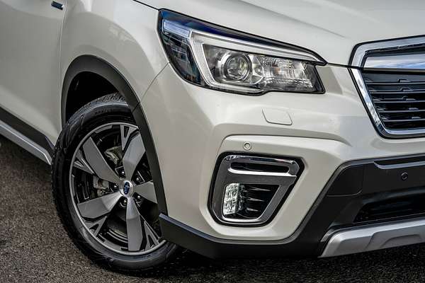 2020 Subaru Forester Hybrid S S5