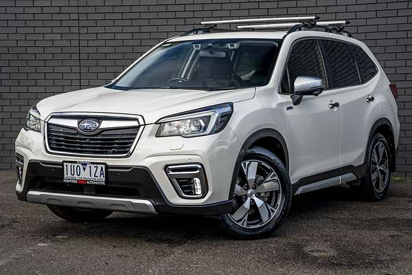 2020 Subaru Forester Hybrid S S5