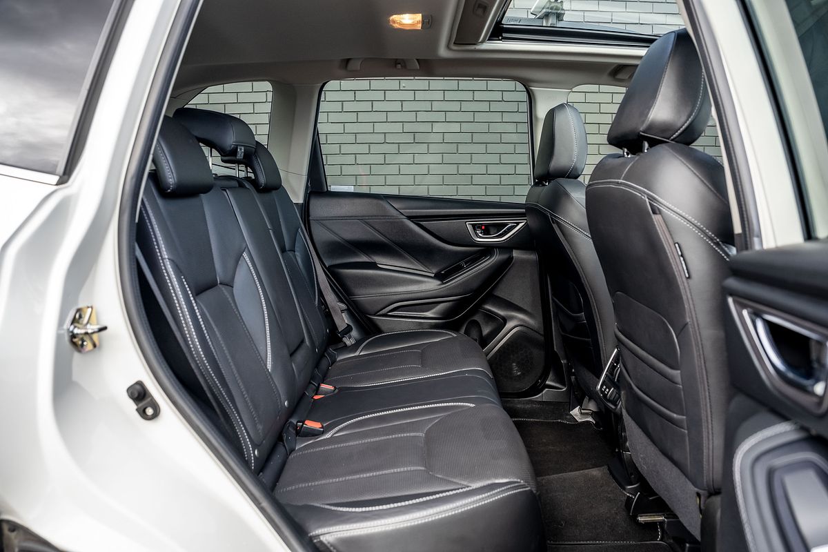 2020 Subaru Forester Hybrid S S5