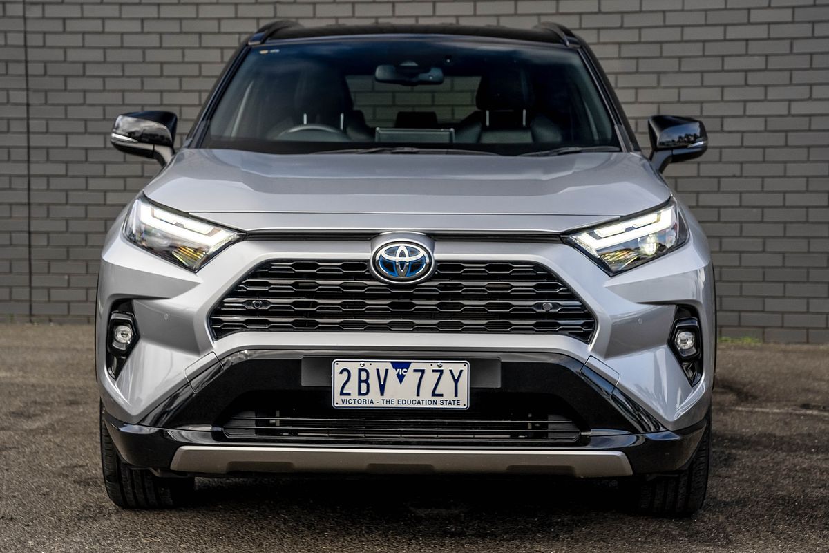 2021 Toyota RAV4 XSE AXAH52R