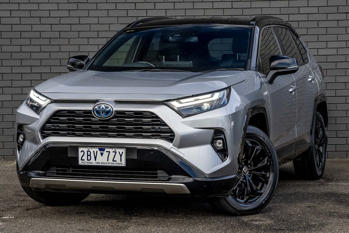 2021 Toyota RAV4 XSE AXAH52R