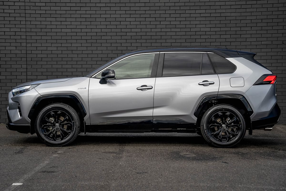 2021 Toyota RAV4 XSE AXAH52R