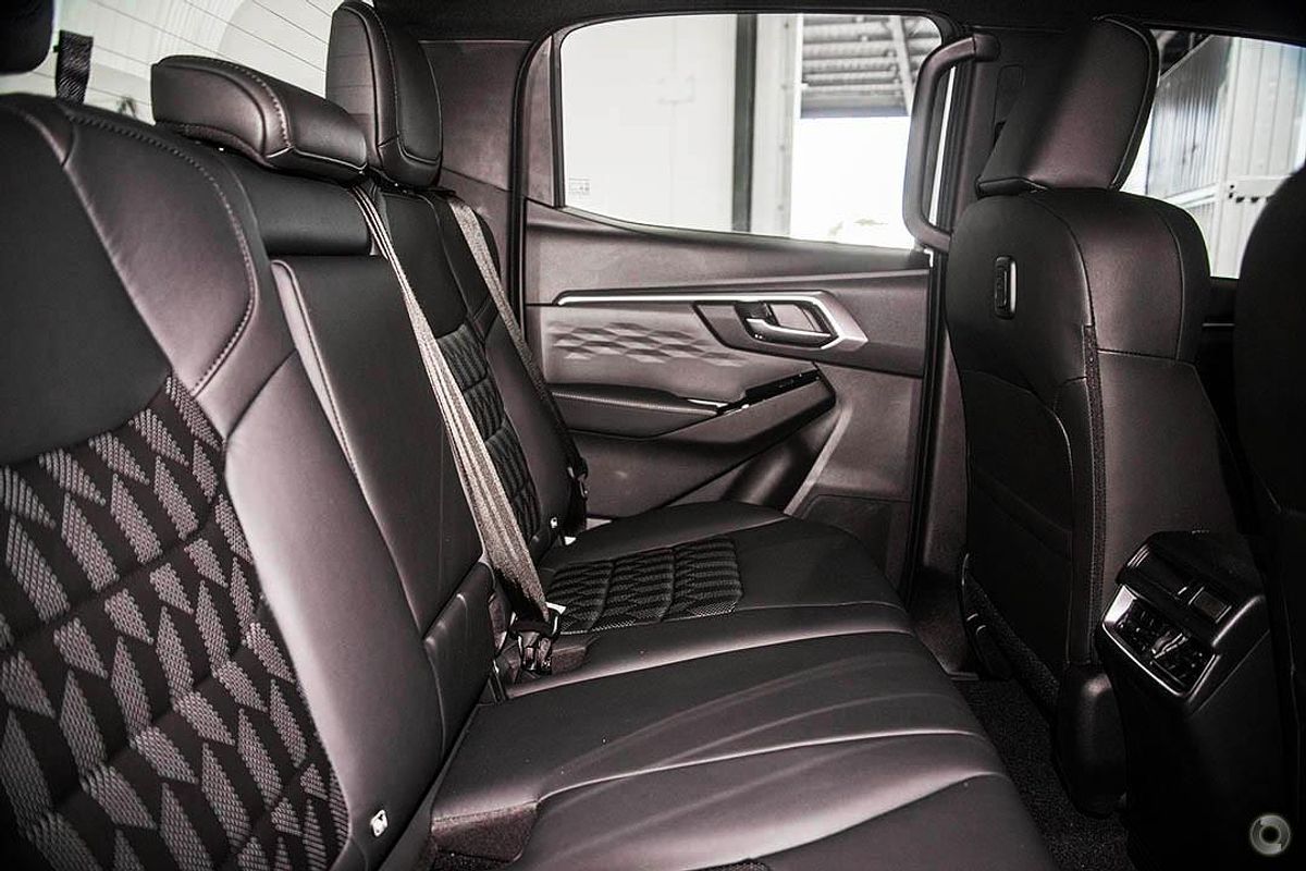 2024 Isuzu D-MAX LS-U+ 4X4