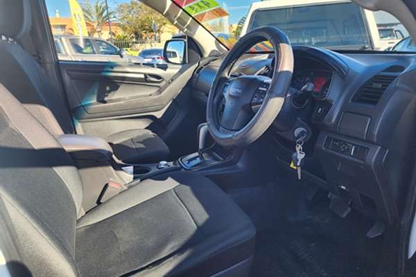 2016 Isuzu D-MAX SX