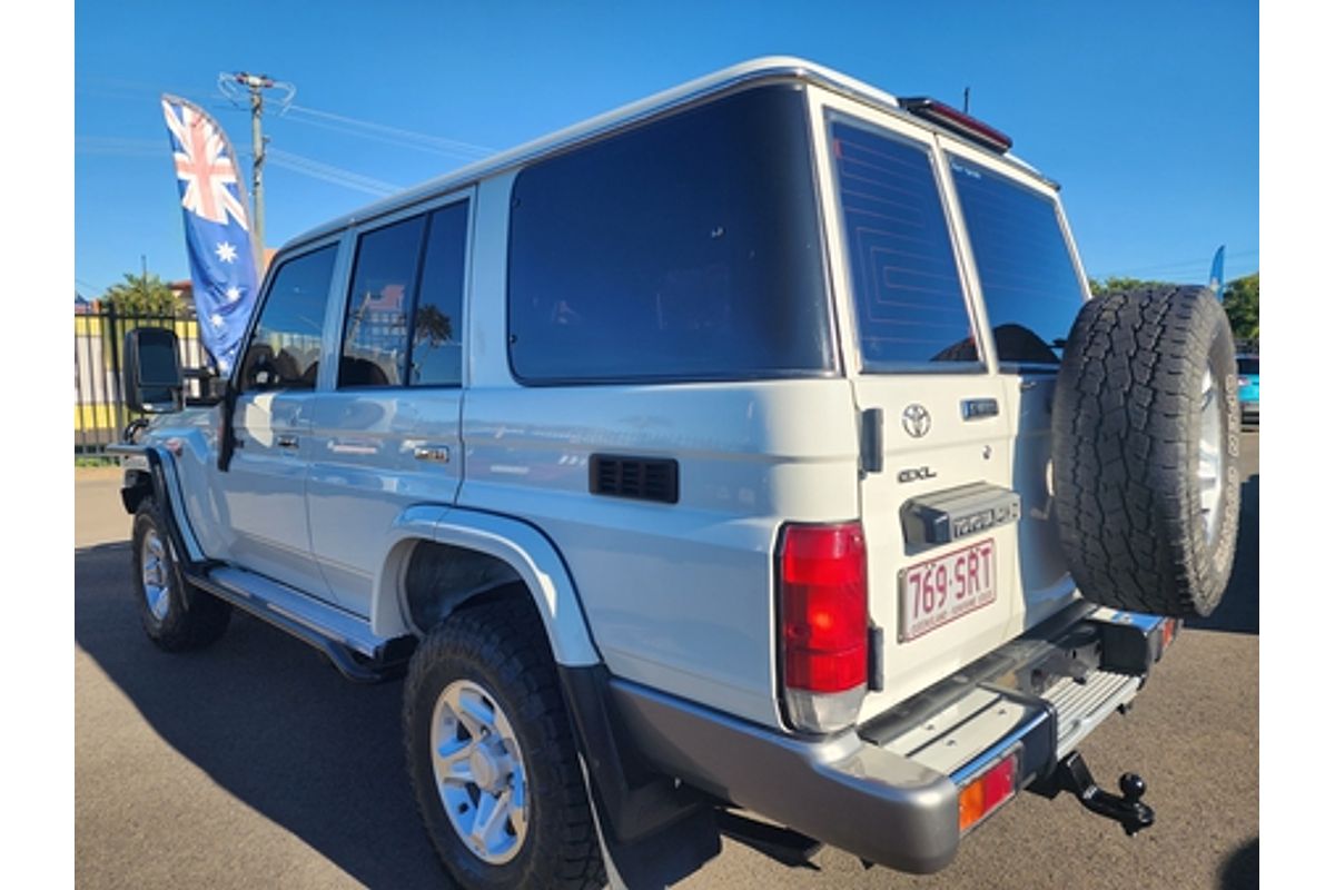 2012 Toyota Landcruiser GXL VDJ76R