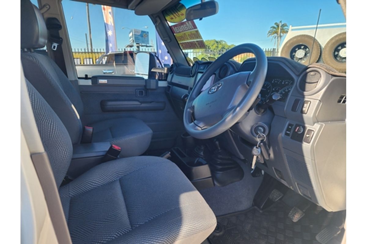 2012 Toyota Landcruiser GXL VDJ76R