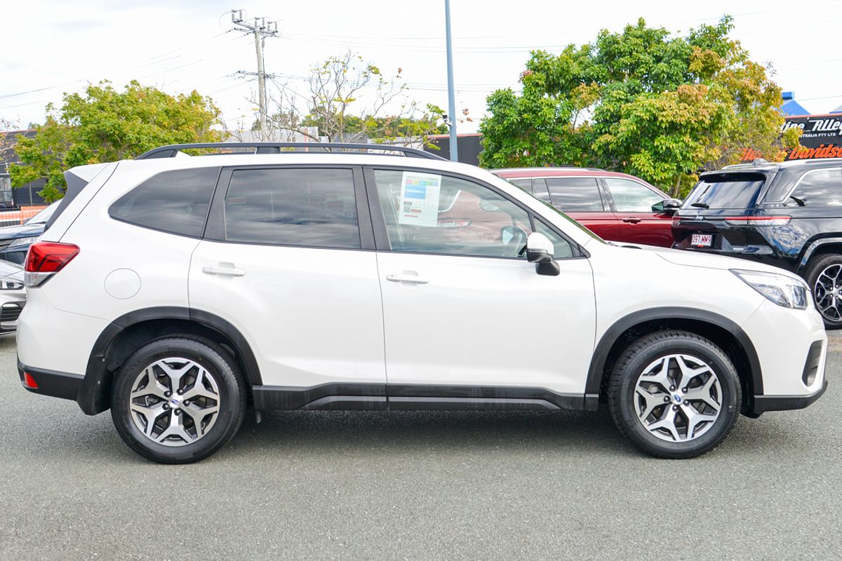 2020 Subaru Forester 2.5i S5