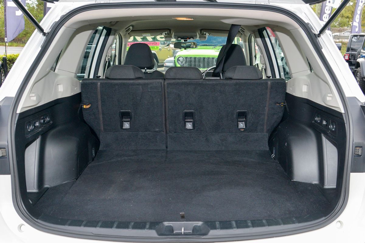 2020 Subaru Forester 2.5i S5