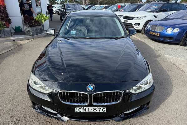 2013 BMW 3 Series 320d F30